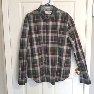 Calvin Klein Men's Casual Button Down